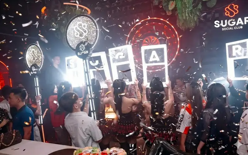슈가 클럽 분위기 2