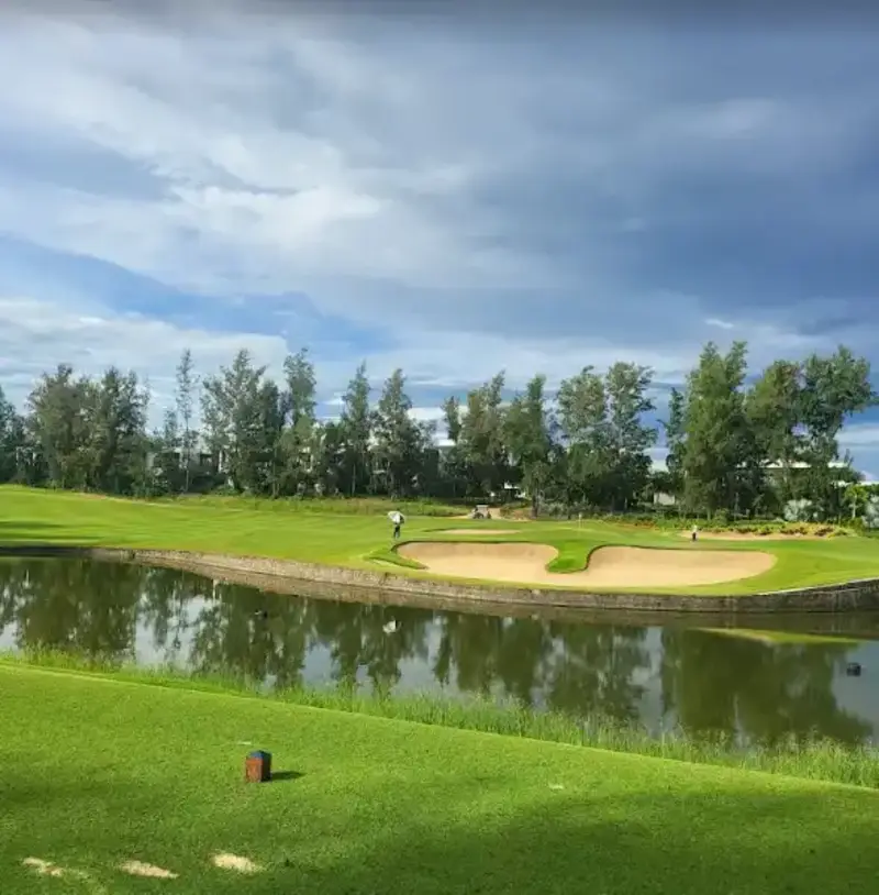 몽고메리 CC 전략적 워터해저드